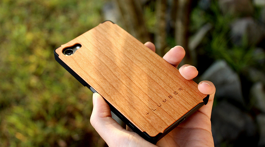 Xperia Z5コンパクト用 木製スマートフォンケース　walnut